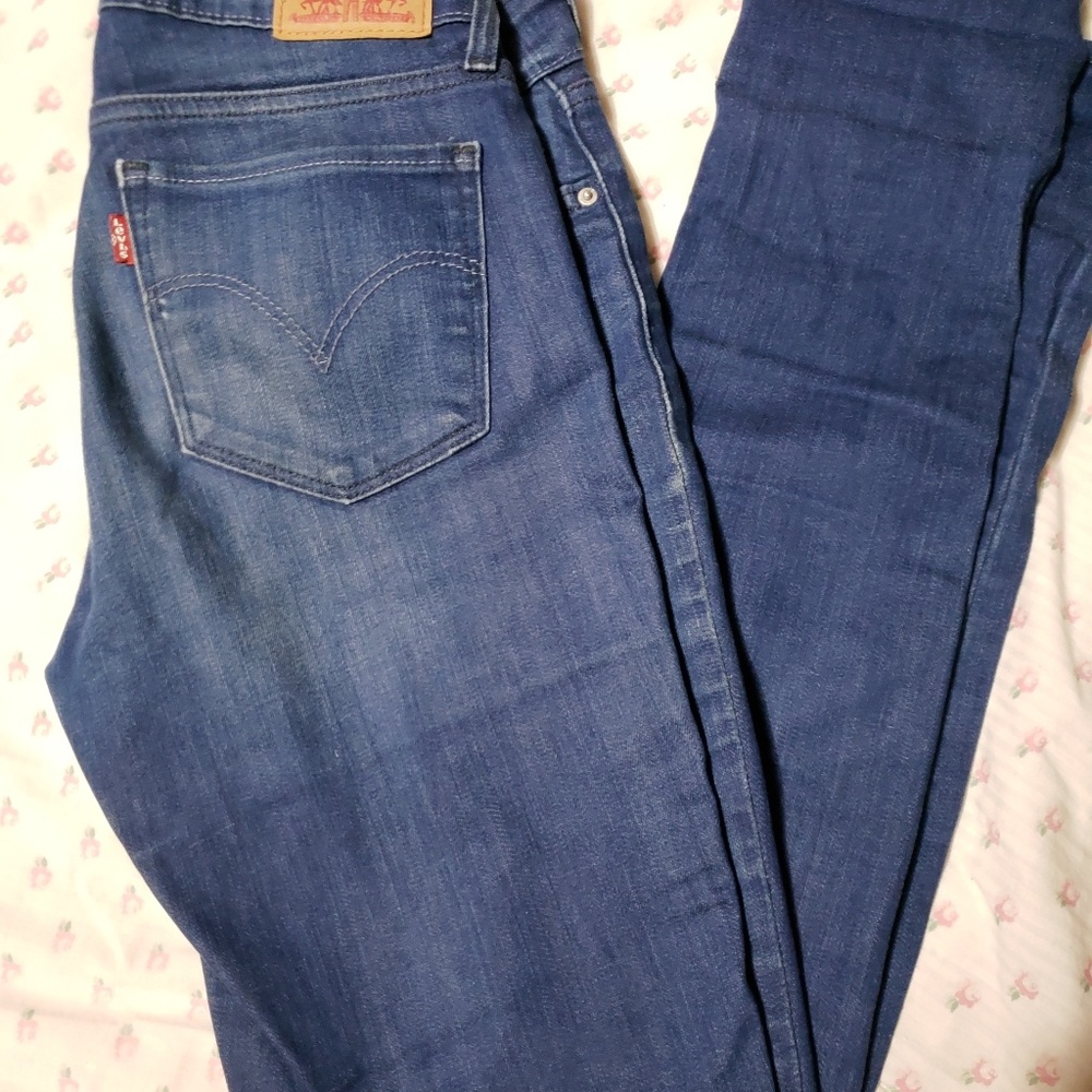 🌸Levi's Skinny Jeans